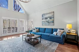 3373 Lake Crest Ln NE, Roswell, GA 30075 - Photo 17