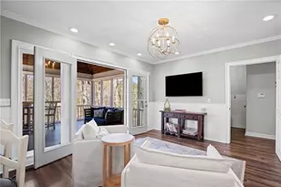 3373 Lake Crest Ln NE, Roswell, GA 30075 - Photo 23