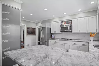 3373 Lake Crest Lane NE, Roswell, GA 30075 - Photo 19