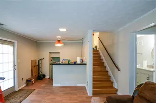 5304 Pounds Dr N, Stone Mountain, GA 30087 - Photo 3