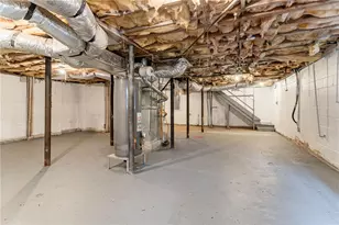 2792 Plantation Dr, Atlanta, GA 30344 - Photo 23