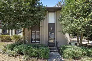 20 Ivy Pkwy NE, Atlanta, GA 30342 - Photo 29