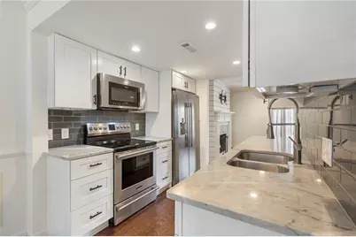 20 Ivy Parkway NE, Atlanta, GA 30342 - Photo 1