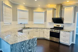 240 Creekside Park Dr, Johns Creek, GA 30022 - Photo 5