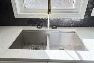 552 Sybil Ln SE, Marietta, GA 30067 - Photo 13