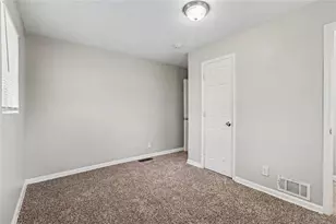 6344 Westbury Rd, Riverdale, GA 30274 - Photo 15