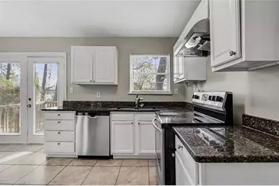 6344 Westbury Road, Riverdale, GA 30274 - Photo 9