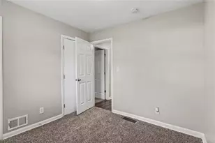 6344 Westbury Rd, Riverdale, GA 30274 - Photo 23