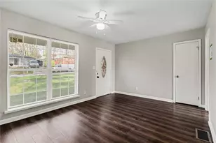 6344 Westbury Rd, Riverdale, GA 30274 - Photo 5