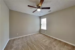 3703 Majestic Dr SW, Marietta, GA 30060 - Photo 11