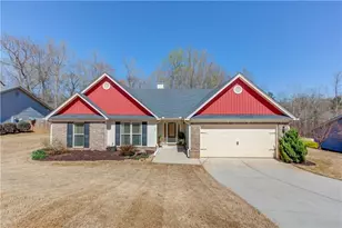 123 Briar Rose Blvd, Jefferson, GA 30549 - Photo 1