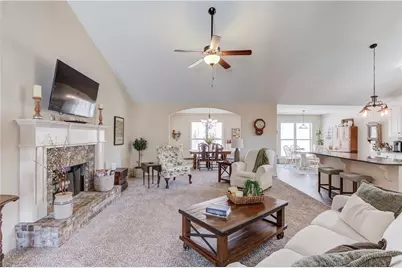 123 Briar Rose Boulevard, Jefferson, GA 30549 - Photo 7