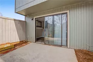 6170 Woodland Rd, Peachtree Corners, GA 30092 - Photo 21