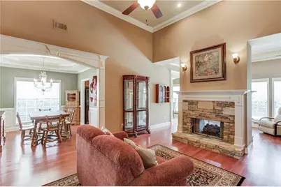 669 Retreat Drive, Dacula, GA 30019 - Photo 5