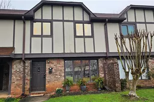 1807 Ashborough Circle SE, Marietta, GA 30067 - Photo 1