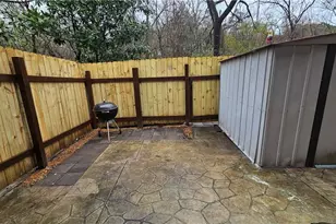 1807 Ashborough Circle SE, Marietta, GA 30067 - Photo 11