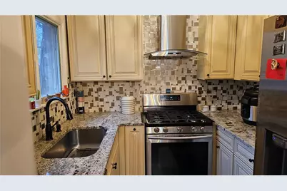 1807 Ashborough Circle SE #C, Marietta, GA 30067 - Photo 5