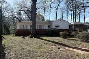 1847 Derrill Dr, Decatur, GA 30032 - Photo 1
