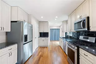 1590 Bellchase Dr SW, Marietta, GA 30064 - Photo 11