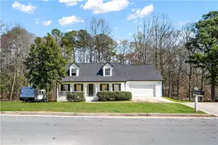 879 Spring Oak Ct, Loganville, GA 30052 - Photo 3