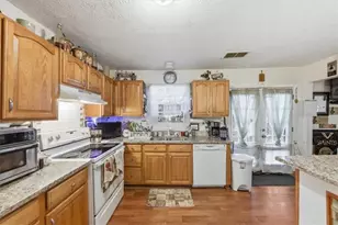 1232 Mill Lake Cir, Stone Mountain, GA 30088 - Photo 13