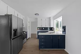 5111 Manitou Way, Stone Mountain, GA 30087 - Photo 7