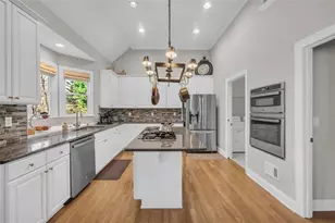 3540 Sentry View Trace, Suwanee, GA 30024 - Photo 19