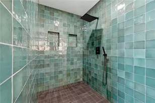 126 Marona St NE, Atlanta, GA 30307 - Photo 9