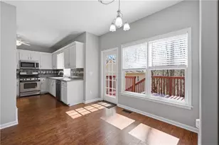 1040 Smithwyck Dr, Canton, GA 30115 - Photo 7