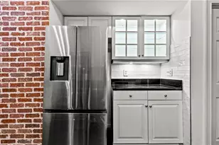 2840 Peachtree Rd NW, Atlanta, GA 30305 - Photo 19