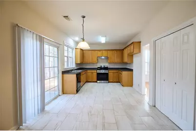 1622 Hemburg Trace NW, Kennesaw, GA 30144 - Photo 7