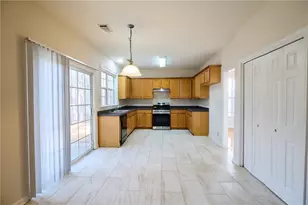 1622 Hemburg Trace NW, Kennesaw, GA 30144 - Photo 7