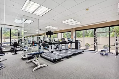 2660 Peachtree Road NW #4G, Atlanta, GA 30305 - Photo 17