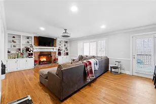 2021 Oak Branch Way, Stone Mountain, GA 30087 - Photo 3