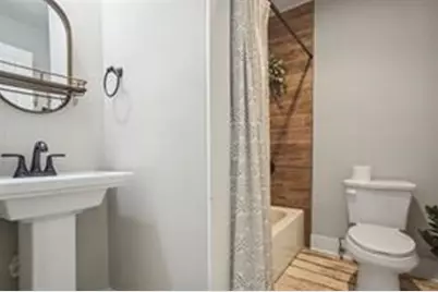 1384 Lanvale Drive SW, Atlanta, GA 30310 - Photo 15