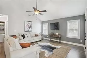 1384 Lanvale Dr SW, Atlanta, GA 30310 - Photo 3