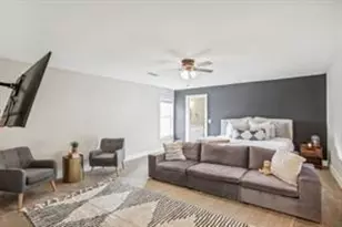 1384 Lanvale Dr SW, Atlanta, GA 30310 - Photo 9