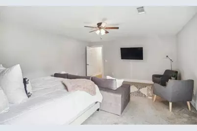 1384 Lanvale Drive SW, Atlanta, GA 30310 - Photo 9