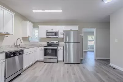 2755 Rockcliff Road SE, Atlanta, GA 30316 - Photo 5