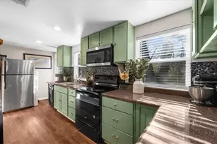 336 Gordon St, Jefferson, GA 30549 - Photo 5