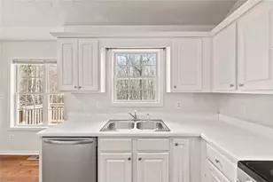 3440 Duncan Bridge Dr, Buford, GA 30519 - Photo 17