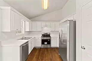 3440 Duncan Bridge Dr, Buford, GA 30519 - Photo 15