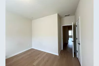 1650 Sabastian Point NE, Atlanta, GA 30329 - Photo 25