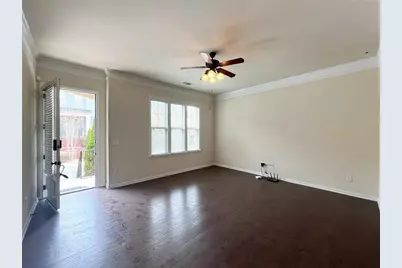 1650 Sabastian Point NE, Atlanta, GA 30329 - Photo 3