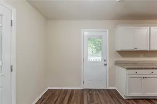 733 San Fernando Dr SE, Smyrna, GA 30080 - Photo 5