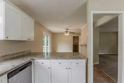 1202 Palisades Lane, Ellenwood, GA 30294 - Photo 5