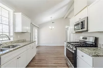 2419 Leslie Brook Drive, Decatur, GA 30035 - Photo 9