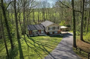 4548 Holiday Heights Dr, Oakwood, GA 30566 - Photo 1