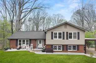 4548 Holiday Heights Dr, Oakwood, GA 30566 - Photo 1