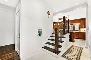 461 Pine Tree Dr NE, Atlanta, GA 30305 - Photo 19